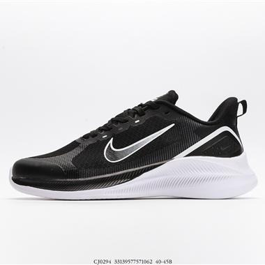 Nike Air Zoom Winflo 39X登月系列網透面氣 訓跑練步鞋