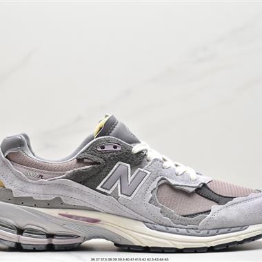 New Balance 2002R 