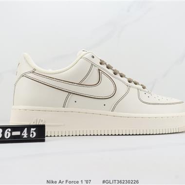 Nike Ar Force 1 '07 空軍一號低幫板鞋