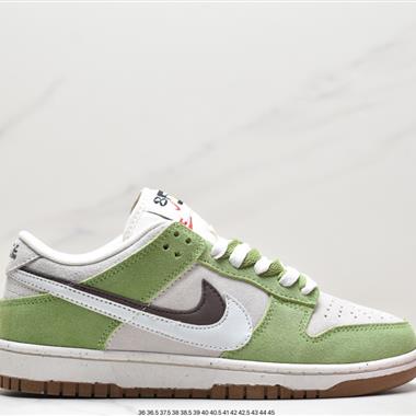 Nike Dunk Low SE “85”