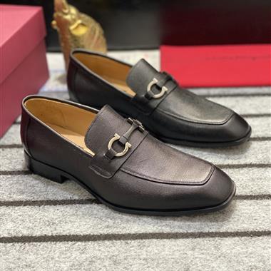 Ferragamo    2023新款休閒時尚男生鞋子