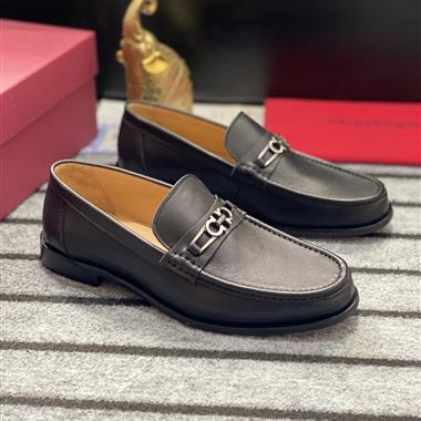 Ferragamo    2023新款休閒時尚男生鞋子