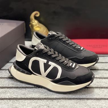 Valentino   2023新款休閒時尚男生鞋子