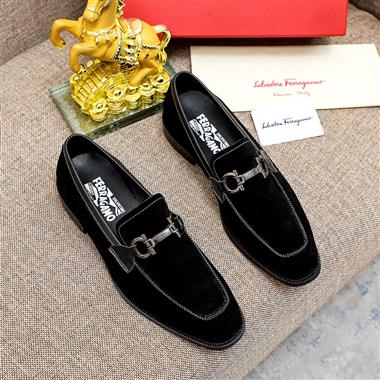 Ferragamo   2023新款休閒時尚男生鞋子