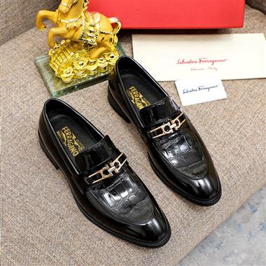Ferragamo   2023新款休閒時尚男生鞋子