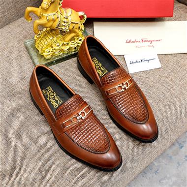 Ferragamo   2023新款休閒時尚男生鞋子