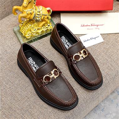 Ferragamo   2023新款休閒時尚男生鞋子