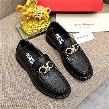 Ferragamo   2023新款休閒時尚男生鞋子