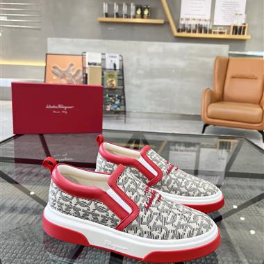 Ferragamo   2023新款休閒時尚男生鞋子