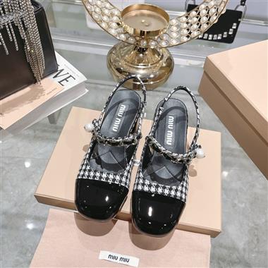 MiuMiu    2023新款休閒時尚女生鞋子