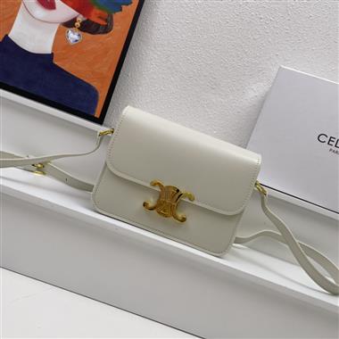 CELINE   2023新款女生時尚休閒包  尺寸：22CM