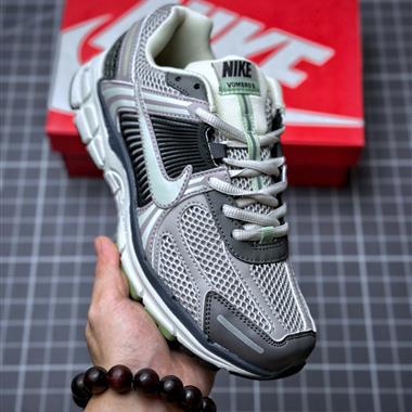 Nike Zoom Vomero 5 SP 佛莫羅5代系列經典復古休閑運動慢跑鞋 