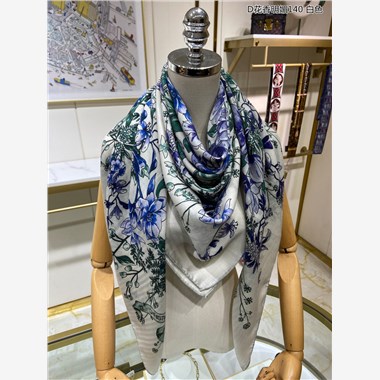 GUCCI   2023秋冬新款時尚圍巾 尺寸：140-140