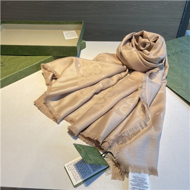 GUCCI   2023秋冬新款時尚圍巾 尺寸：140-140