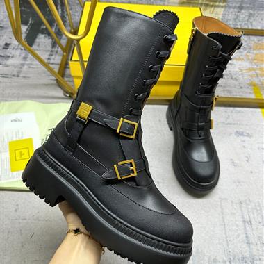 FENDI   2023新款女生休閒時尚鞋子