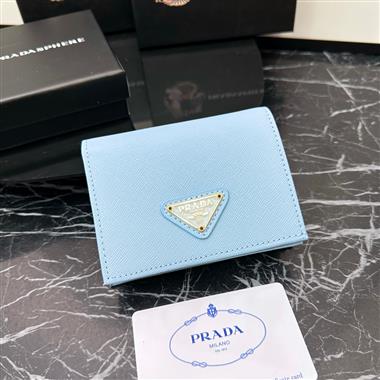 PRADA   2023新款時尚休閒包 尺寸：10*9*2CM
