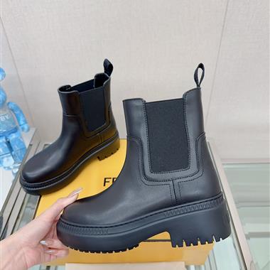 FENDI   2023新款女生休閒時尚鞋子