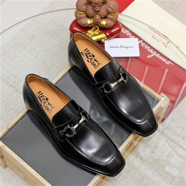 Ferragamo  2023新款男生休閒時尚鞋子