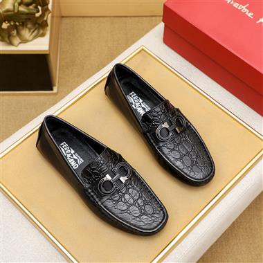Ferragamo  2023新款男生休閒時尚鞋子