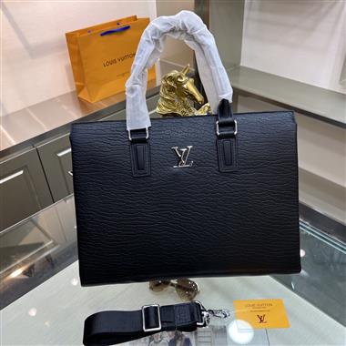 LOUIS VUITTON  2023新款男生時尚包包 尺寸：40-7-30CM