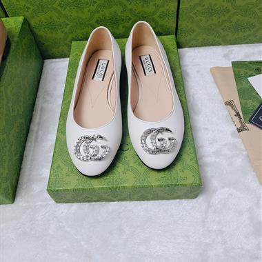 GUCCI   2024新款女生休閒時尚鞋子