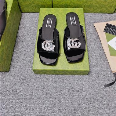 GUCCI   2024新款女生休閒時尚鞋子