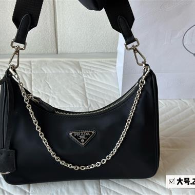 PRADA   2024新款女生時尚休閒包 尺寸：28*21CM