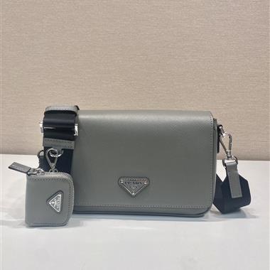 PRADA   2024新款男生時尚休閒包 尺寸：22*14.5*5CM