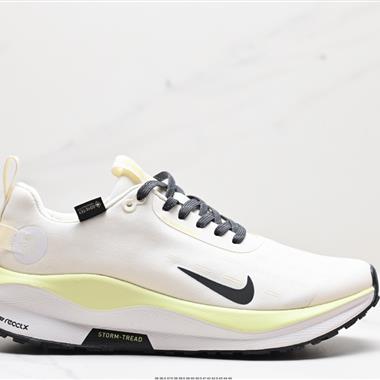 Nike Infinity Run 4 Gore-Tex 跑鞋