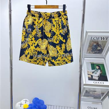 VERSACE   2024夏季新款休閒短褲