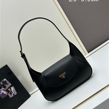 PRADA   2024新款女生時尚休閒包 尺寸:25*5.5CM