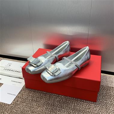 Ferragamo   2024新款女生休閒時尚鞋子