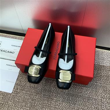 Ferragamo   2024新款女生休閒時尚鞋子