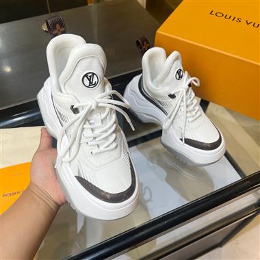 Louis Vuitton    2024新款女生休閒時尚鞋子