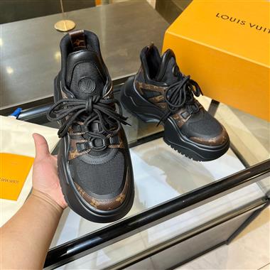 Louis Vuitton    2024新款女生休閒時尚鞋子