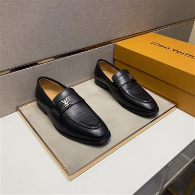 Louis Vuitton   2024新款男生休閒時尚鞋子