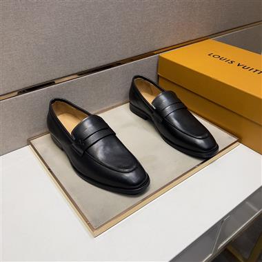 Louis Vuitton   2024新款男生休閒時尚鞋子