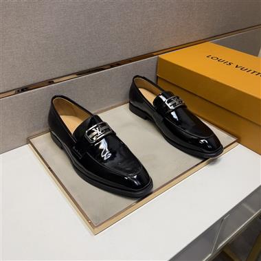 Louis Vuitton   2024新款男生休閒時尚鞋子