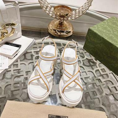 GUCCI   2024新款女生休閒時尚鞋子