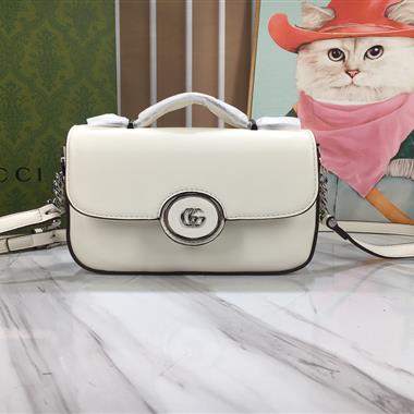 GUCCI   2024新款時尚休閒包 尺寸：21*10*5CM
