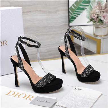 DIOR   2024新款女生休閒時尚鞋子