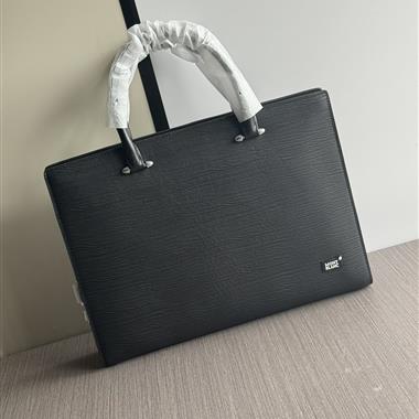 Montblanc   2024新款男生時尚包包  尺寸：39-29-7CM