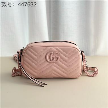 GUCCI   2024新款女生時尚休閒包  尺寸：24*13*7CM