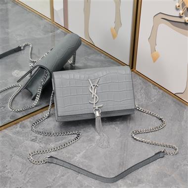 YSL   2024新款女生時尚休閒包  尺寸：20×17×6CM