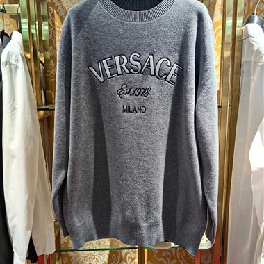 VERSACE   2024秋冬新款保暖毛衣
