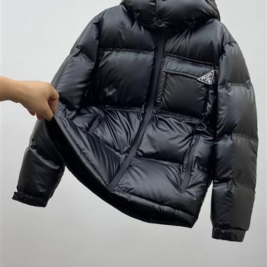 PRADA   2024秋冬新款羽絨服外套