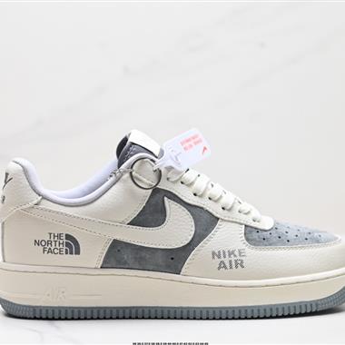 NIKE AIR FORCE 1'07 LV8