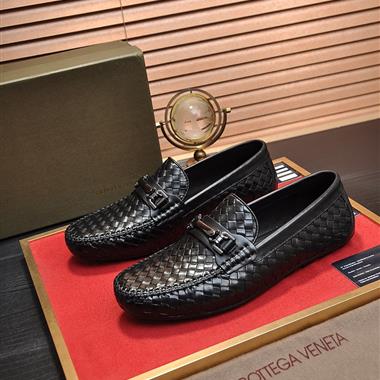 BOTTEGA VENETA   2024新款男生休閒時尚鞋子