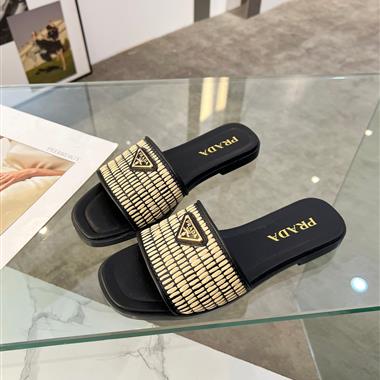 PRADA   2025新款女生休閒時尚鞋子