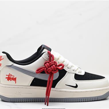 NIKE AIR FORCE 1‘07 LV8